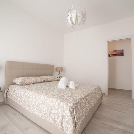 Casa Martina By Home080 - Puglia Mia Apartments Монополі Екстер'єр фото
