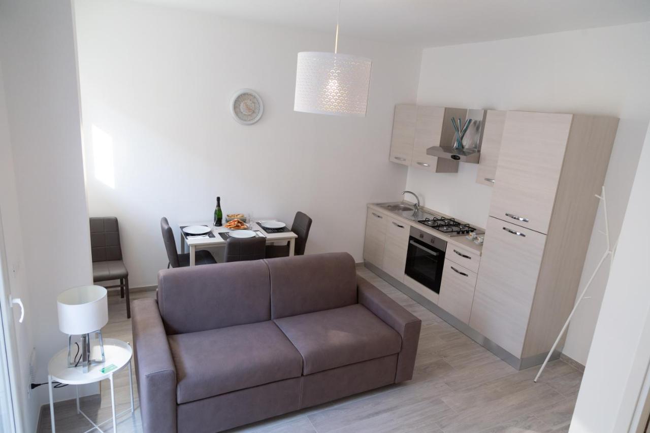 Casa Martina By Home080 - Puglia Mia Apartments Монополі Екстер'єр фото