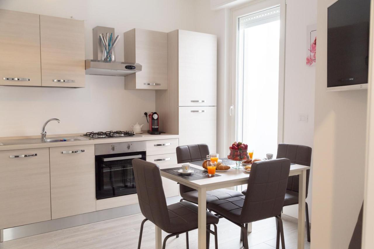 Casa Martina By Home080 - Puglia Mia Apartments Монополі Екстер'єр фото